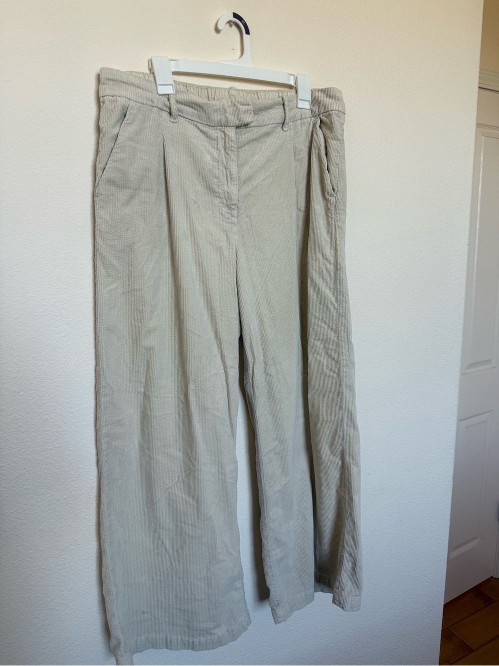 American Eagle Women’s Wide Leg Trousers